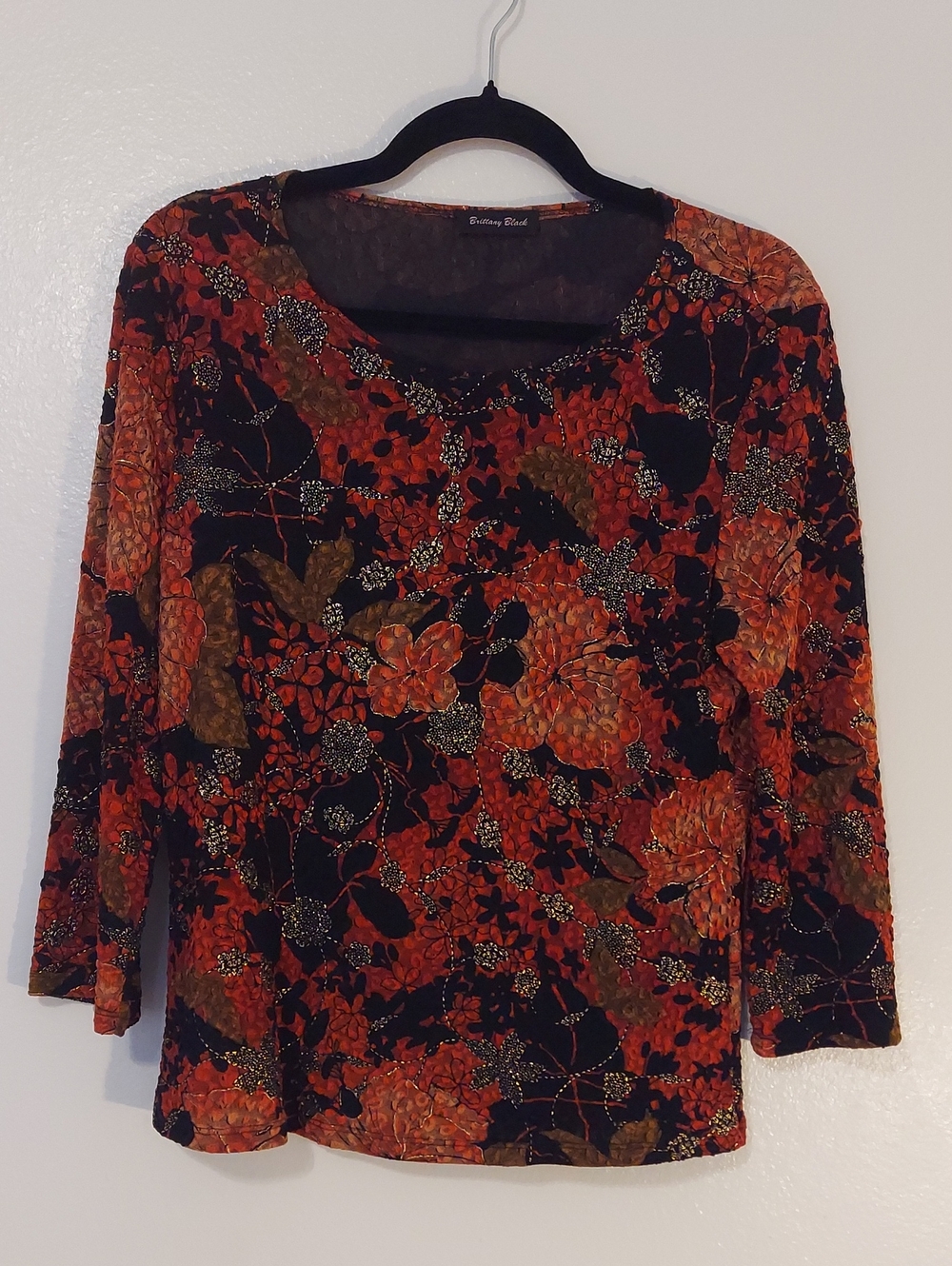 Brittany Black 3/4 Sleeve Floral Gold Accent Blouse Size M